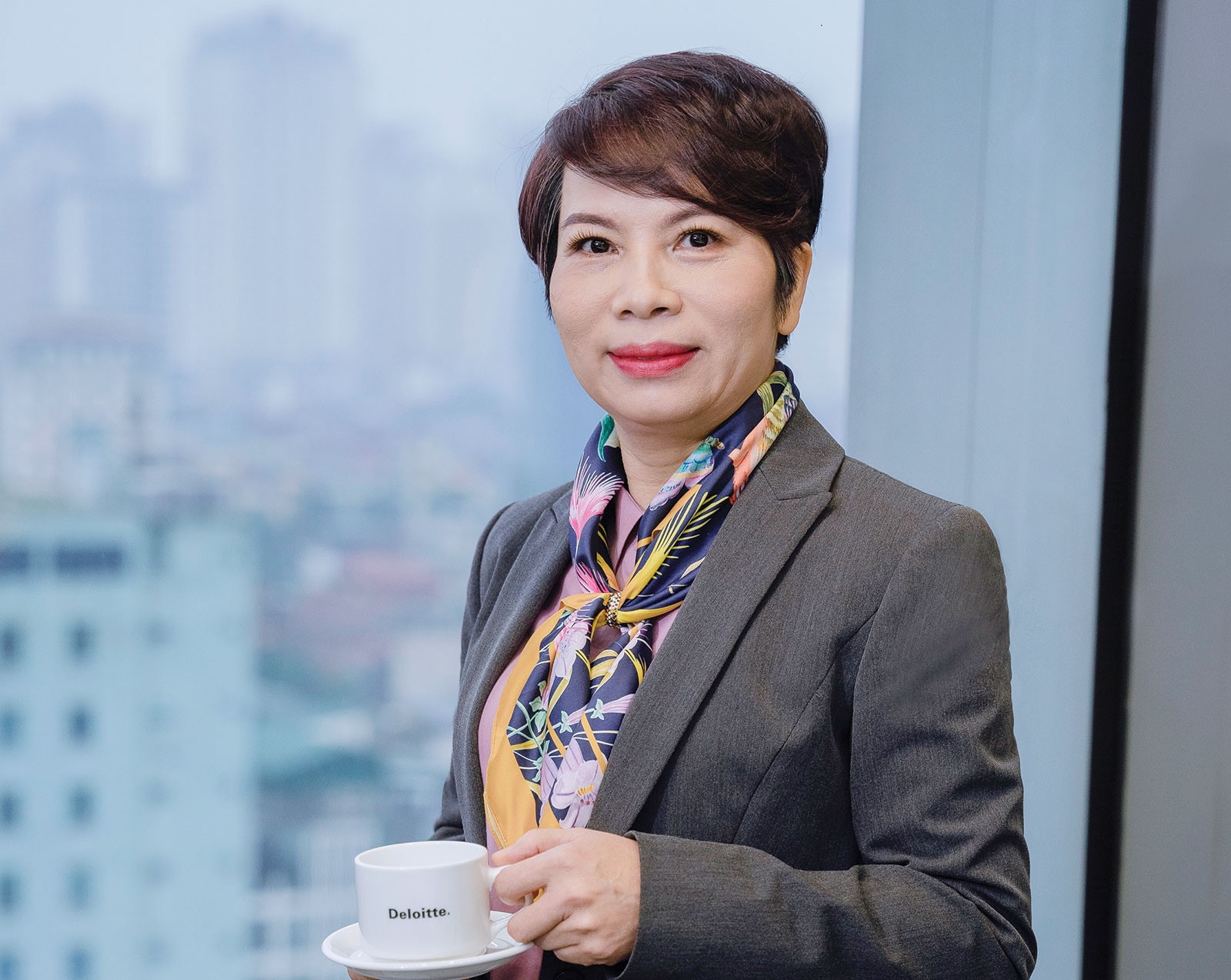 ba-tran-thi-thuy-ngoc-pho-tong-giam-doc-thuong-truc-lanh-dao-phu-trach-dich-vu-phat-trien-ben-vung-va-bien-doi-khi-hau-deloitte-viet-nam ba-tran-thi-thuy-ngoc-pho-tong-giam-doc-thuong-truc-lanh-dao-phu-trach-dich-vu-phat-trien-ben-vung-va-bien-doi-khi-hau-deloitte-viet-nam